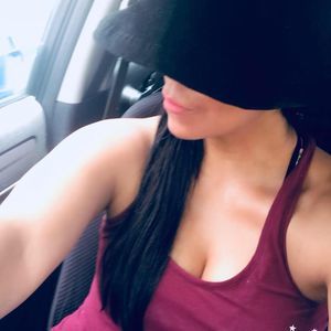 Meet your Posher, Romy